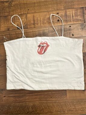 TAILGATE | AE Rolling Stones Crop Top